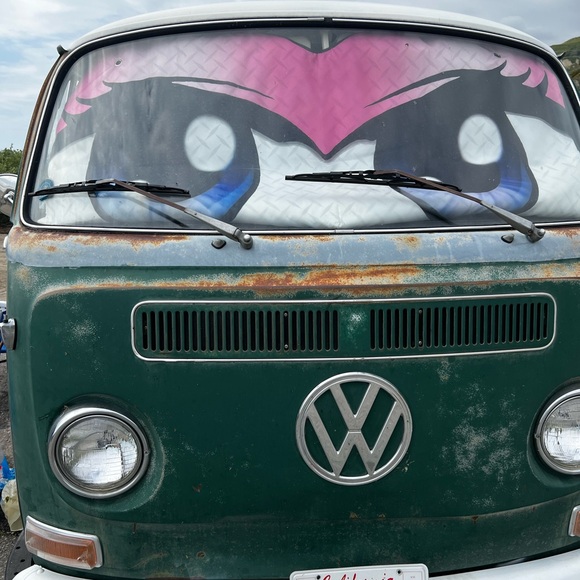 Meet your Posher, Tina - Picture 1 of 6